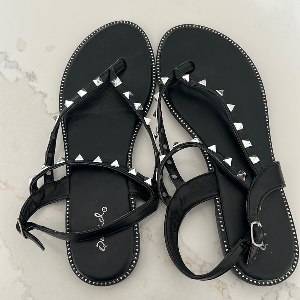 New , quid black Studded Pu Straps Sandals size 9 1/2